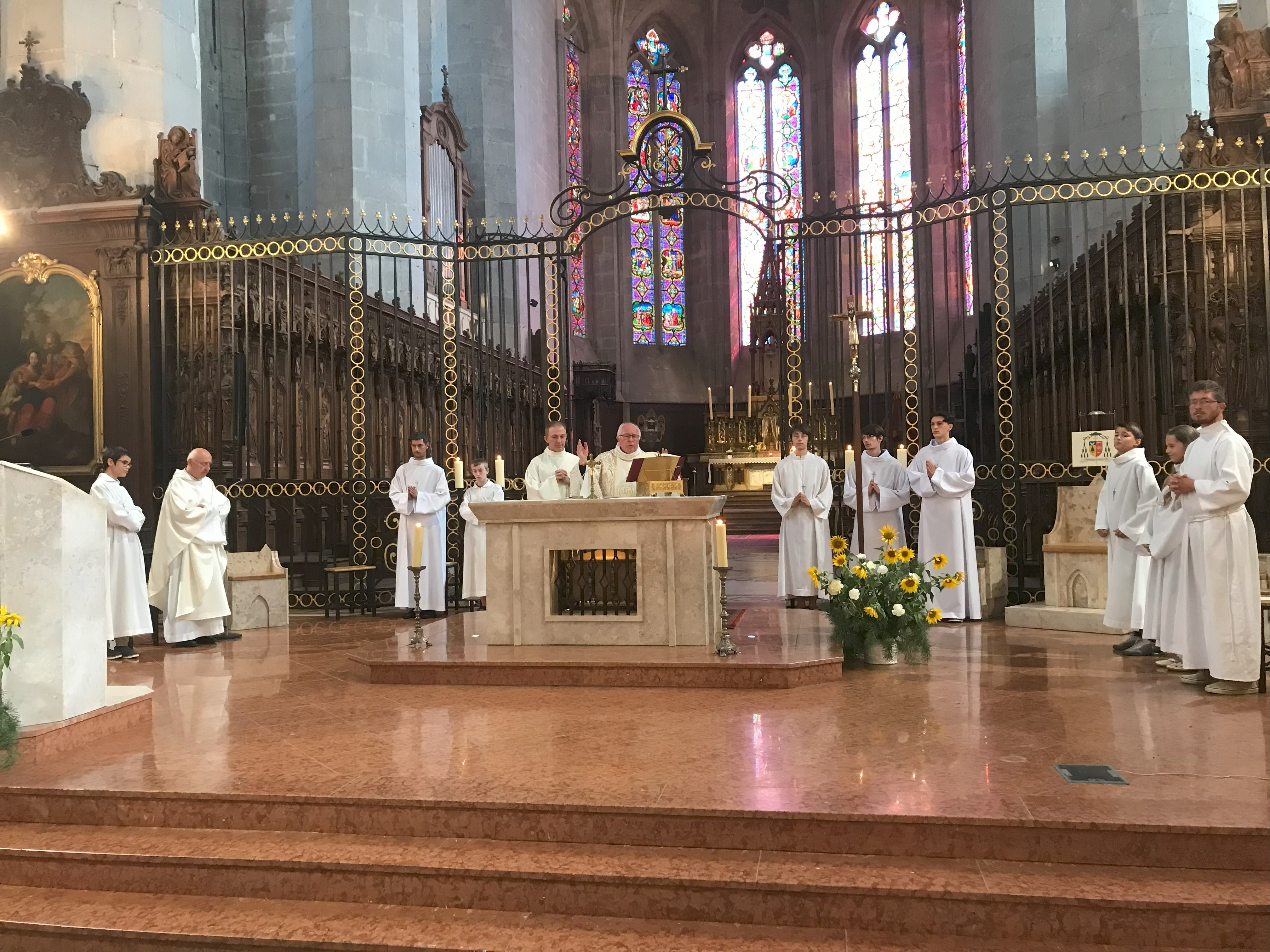 Messe d'aurevoir de Père Pierre GIROD